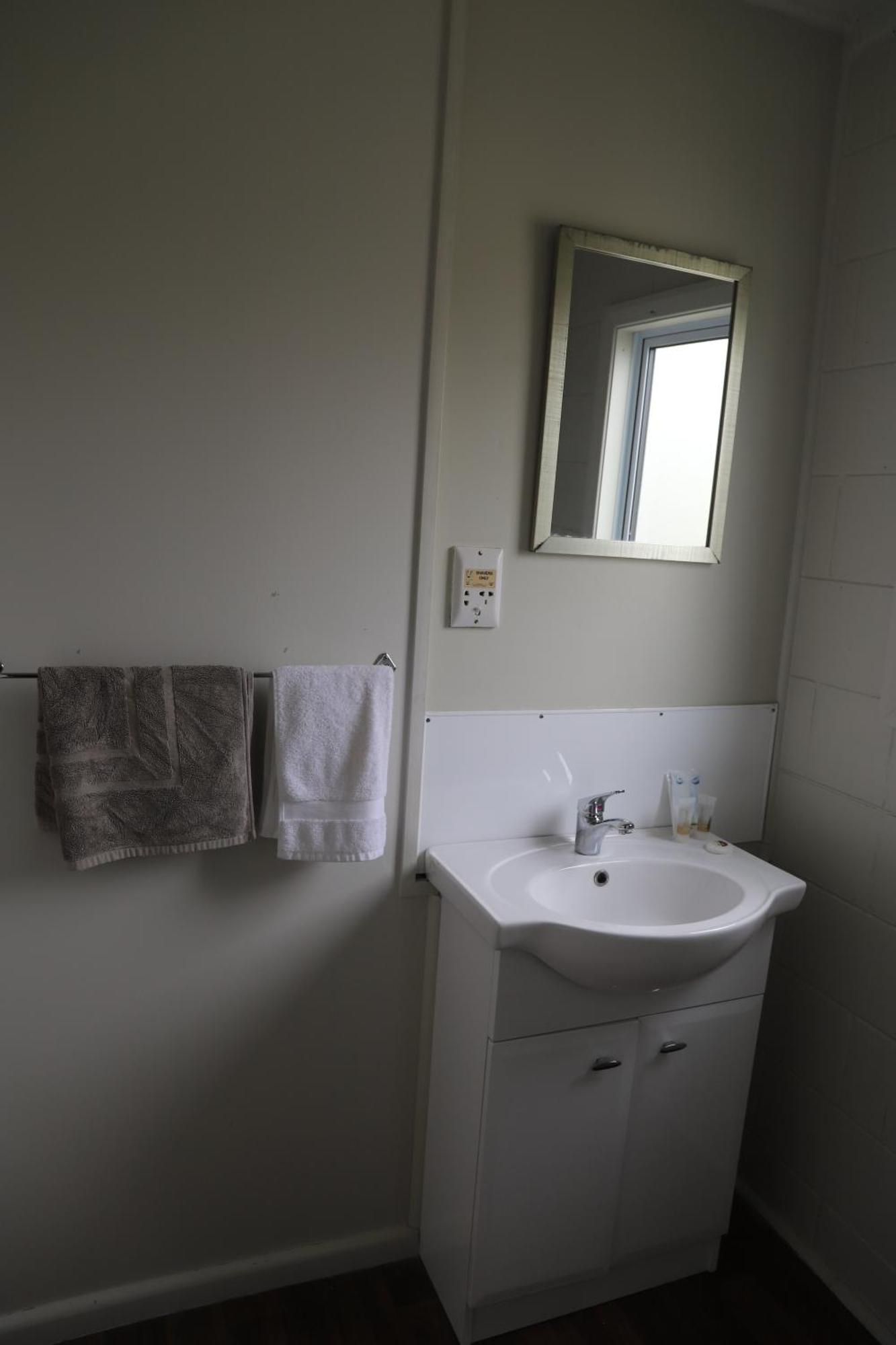 Sierra Beachfront Motel Kaikoura Exteriör bild