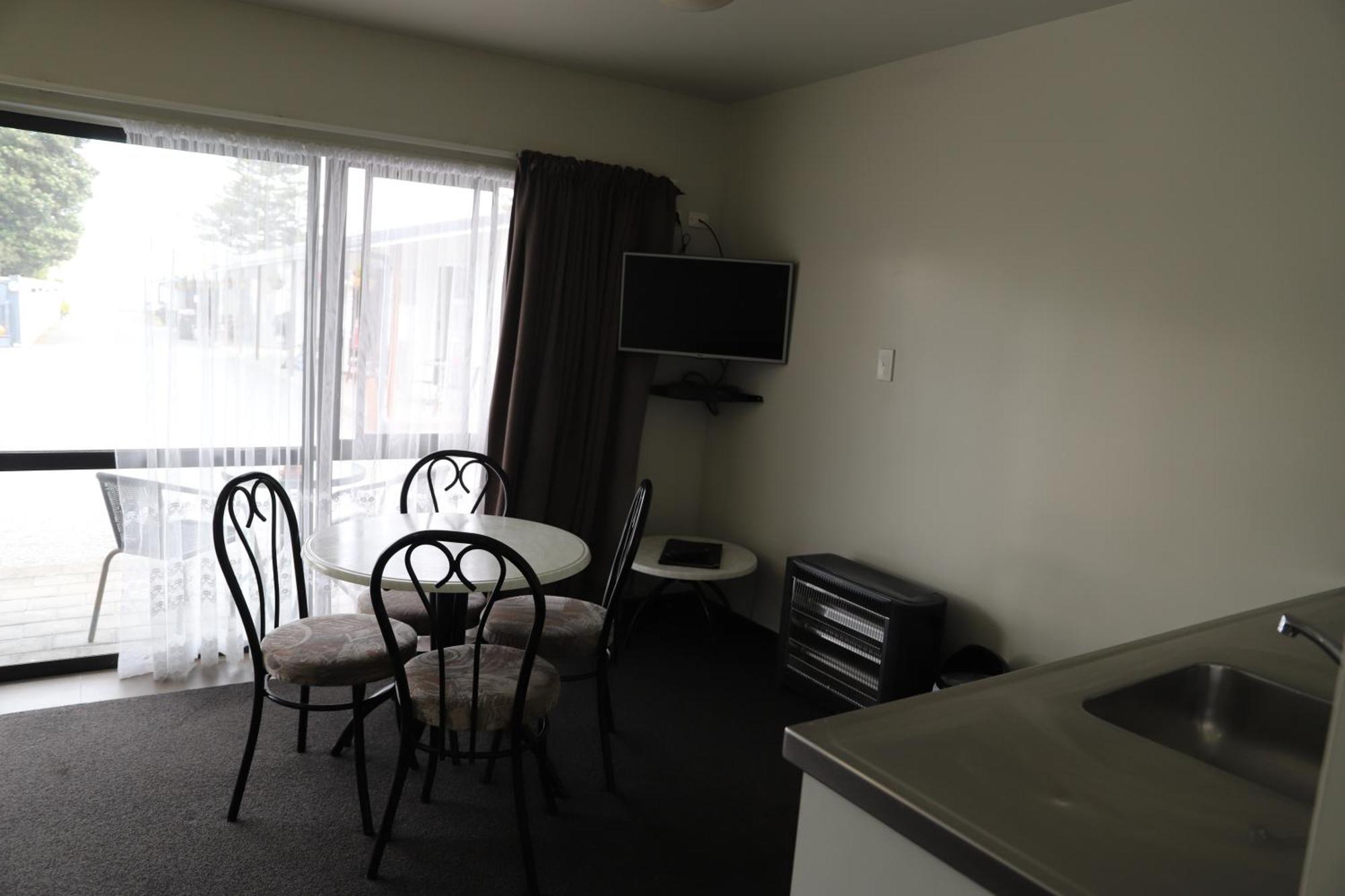 Sierra Beachfront Motel Kaikoura Exteriör bild