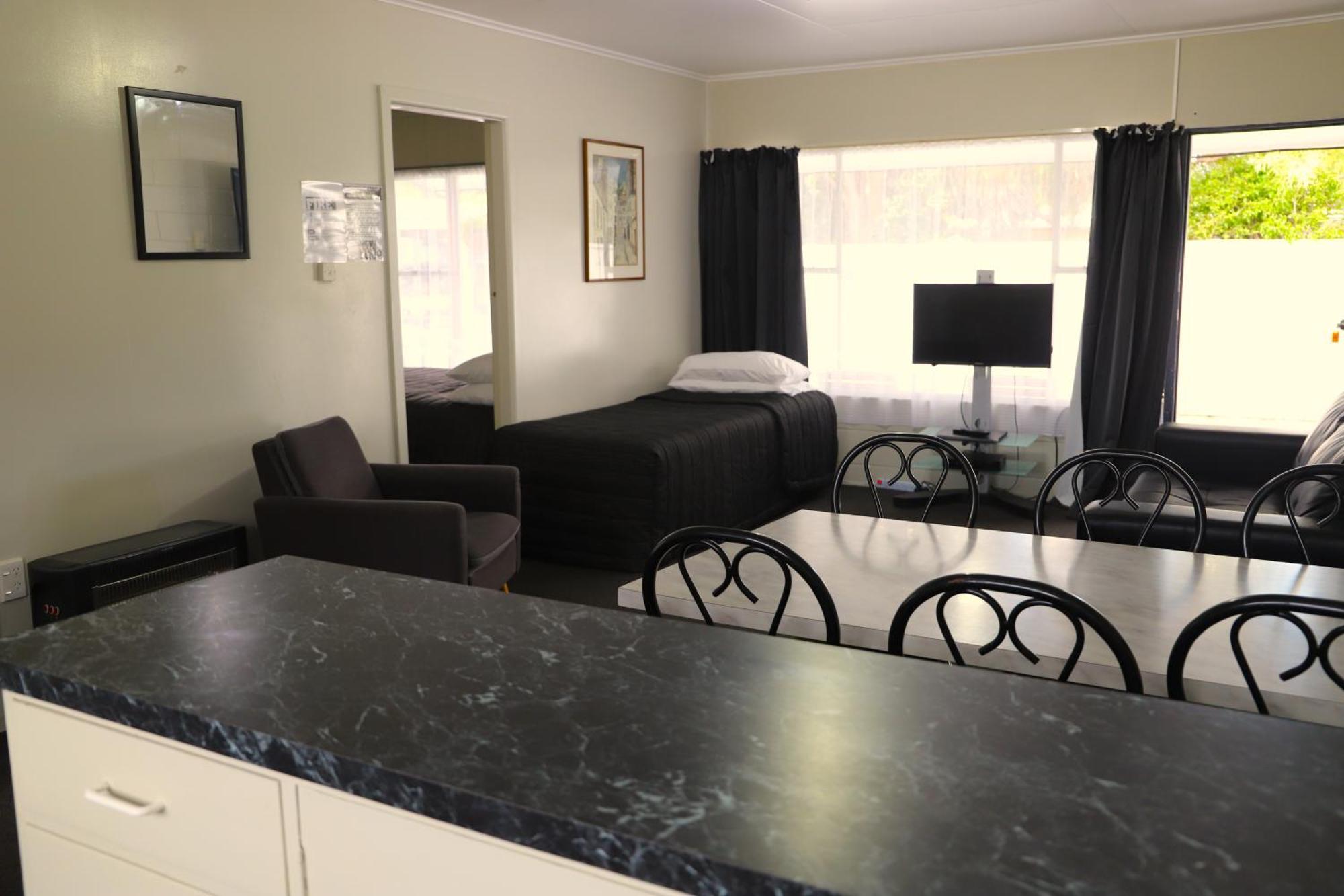 Sierra Beachfront Motel Kaikoura Exteriör bild